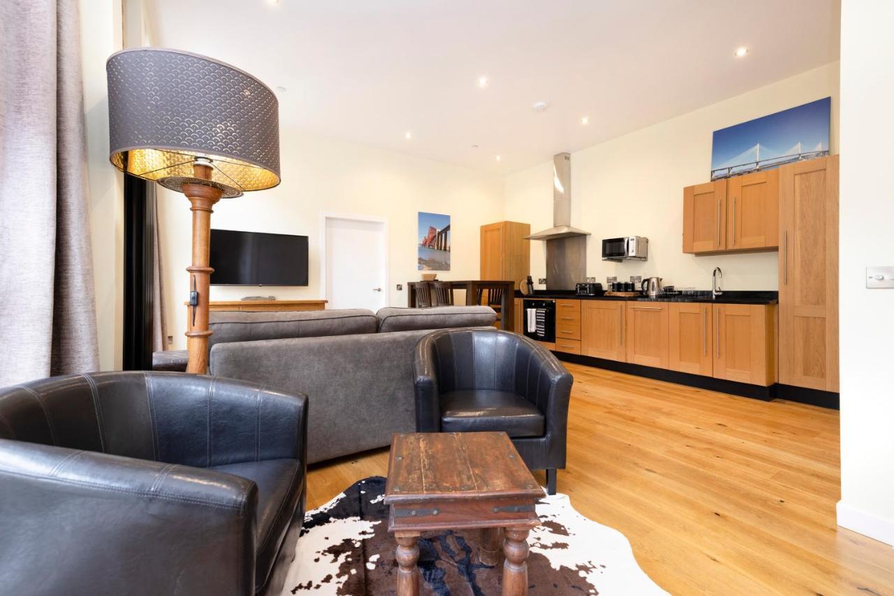 Joivy 1 Bed Flat In Old Town, Next To St Giles Cathedral Apartment EDI Exterior foto