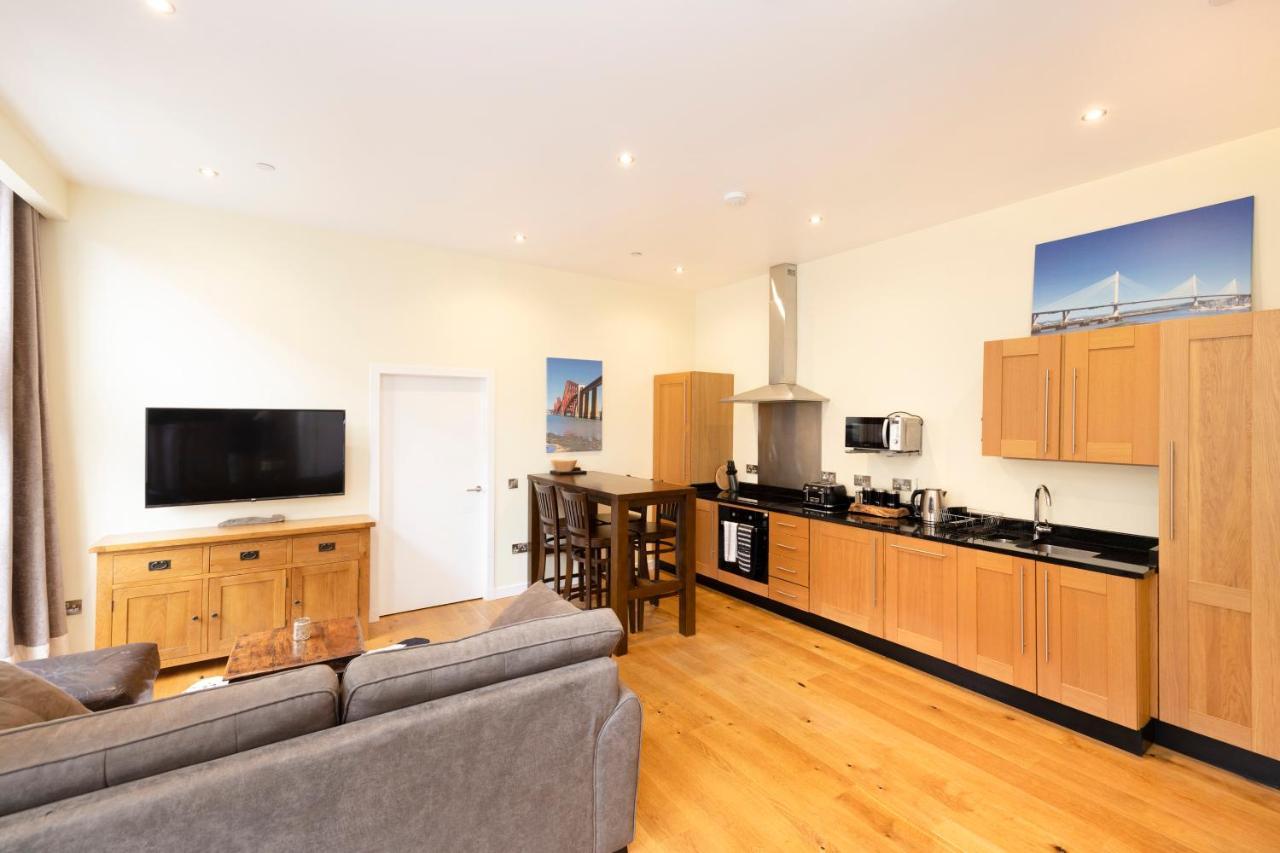 Joivy 1 Bed Flat In Old Town, Next To St Giles Cathedral Apartment EDI Exterior foto
