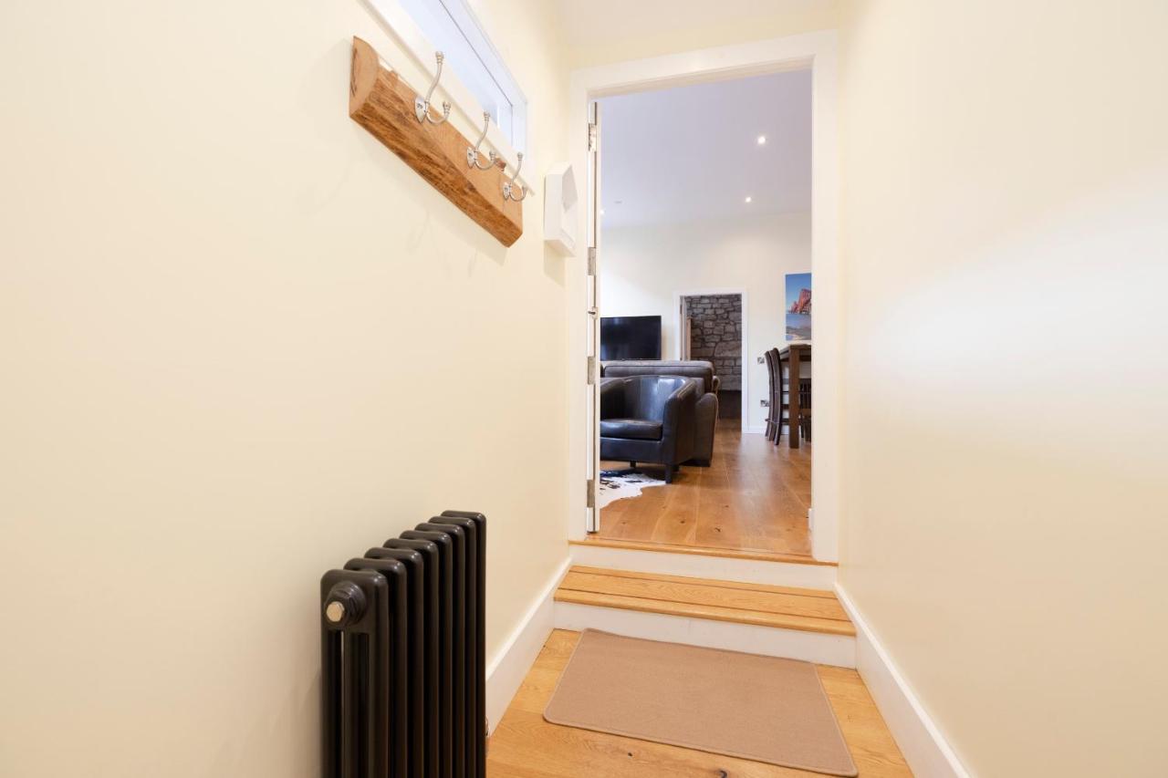 Joivy 1 Bed Flat In Old Town, Next To St Giles Cathedral Apartment EDI Exterior foto